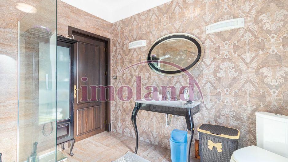 Vila cu piscina si garaj - 6 dormitoare - Pantelimon - Poză 24