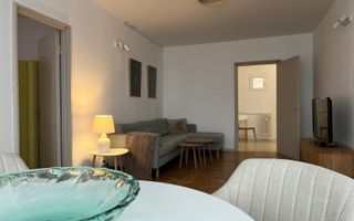 Apartament cochet, trei camere, Vatra Luminoasa - Poză 4