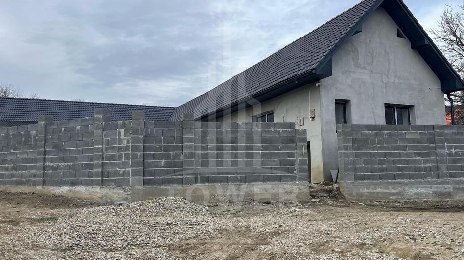 Casă cu teren de vânzare - 2 corpuri de clădire - Glogovet, jud. Alba - Poză 2