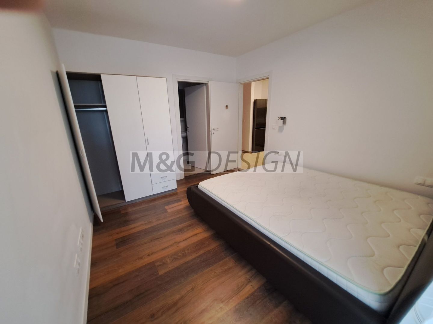 Apartament 3 camere , bloc 2021, etaj intermediar, zona Lipovei - Poză 7