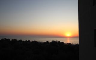 Studio de vanzare in zona cluburilor din Mamaia - Vedere la mare - Poză 4