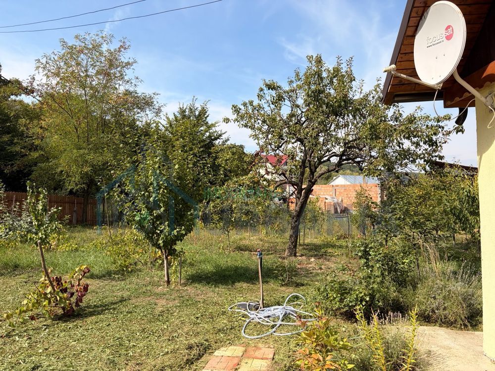 Casă cu 2 dormitoare și living spațios, 105 mp, la marginea pădurii, Strunga - Poză 7