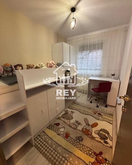 Apartament 3 camere cu logie | utilat mobilat | Mihai Viteazu | Sibiu - Poză 8