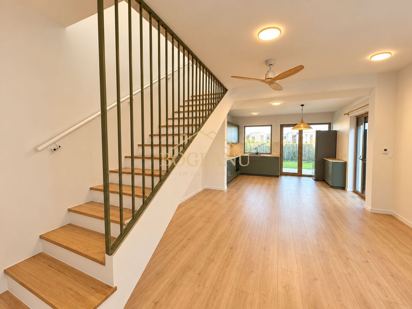 BG206-Duplex Premium 5 camere | Calea Aradului | Curte | 5 parcări - Poză 3