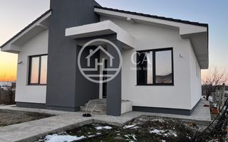 Casă de vânzare cu 4 camere in cartierul Bălcescu, Oradea - Poză 1