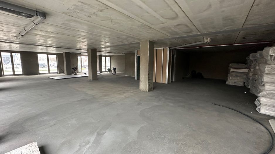 SPATIU COMERCIAL ZONA CENTRALA suprafta 168  MP - Poză 5