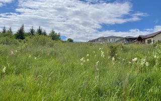 Teren intravilan 680 mp. zona Str. Soarelui - Poză 1