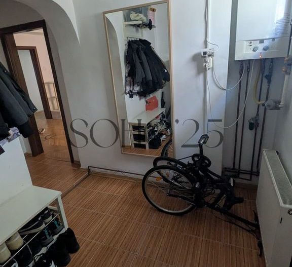 Apartament 3 camere | Str. Paris | Imobil interbelic - Poză 3