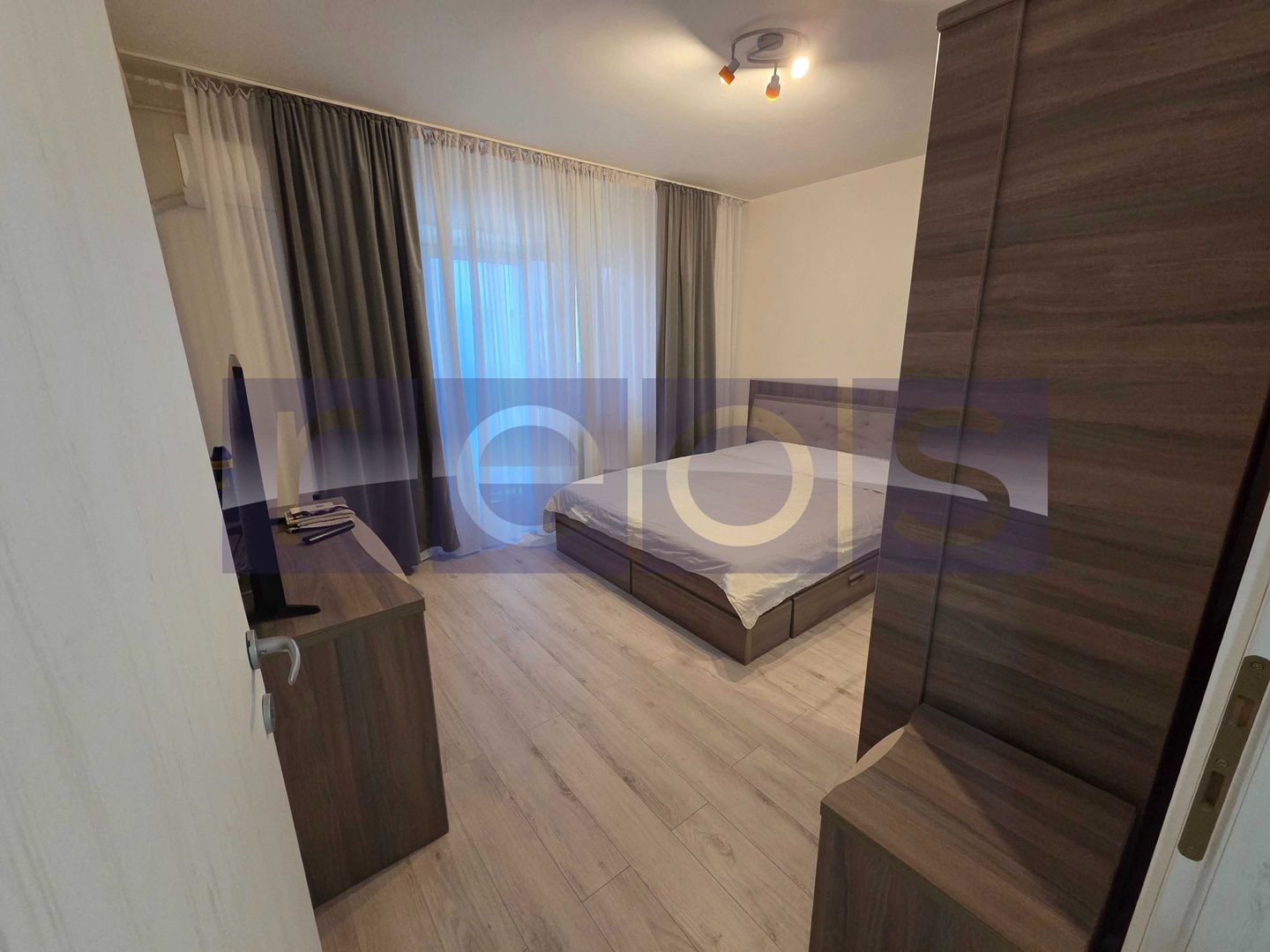 VANZARE 3 CAMERE DECOMANDAT -TIMPURI NOI -NERVA -VITAN MALL - Poză 3