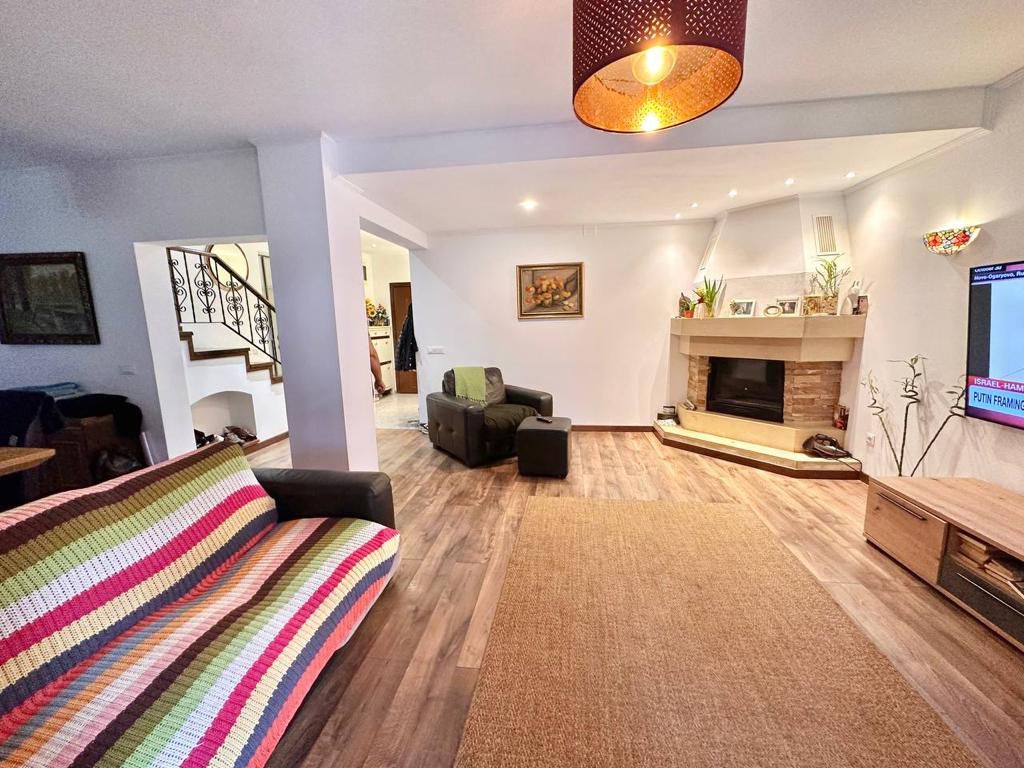 Vila 5 camere complex cu piscina Iancu Nicolae Jolie Ville - Poză 3