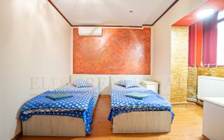 Casă spațioasă cu funcțiune de pensiune – Kamsas - Poză 8