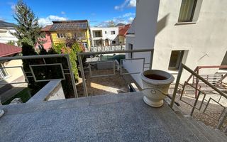 Vila individuala de lux de inchiriat, in cartier Gruia aproape de Cetatuie! - Poză 16