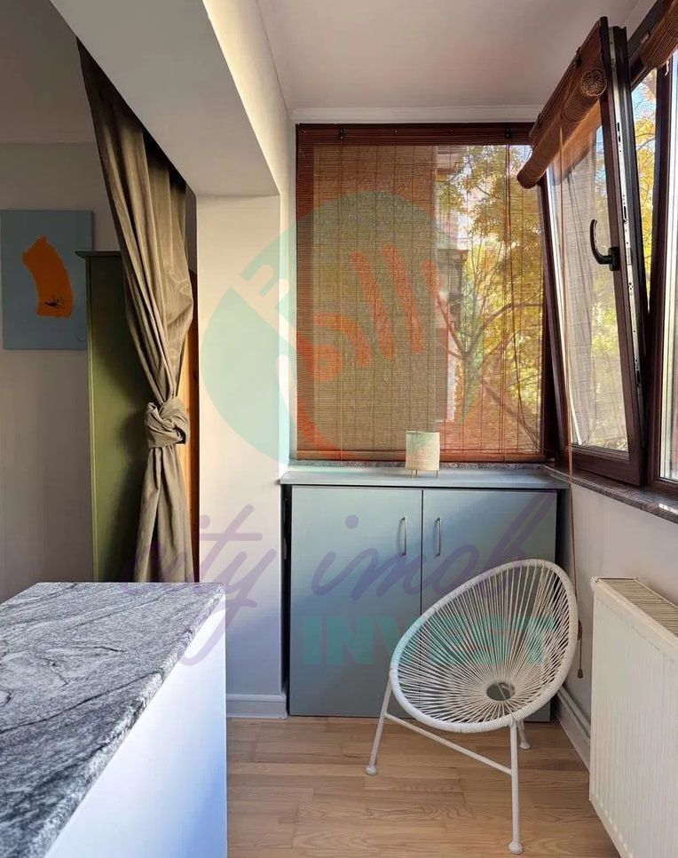 Apartament renovat cu CENTRALA PROPRIE - Poză 12