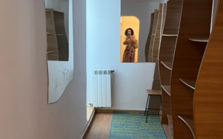 inchiriez apartament 2 camere.,zona Bulevardul Revolutiei,et.1,dec - Poză 2
