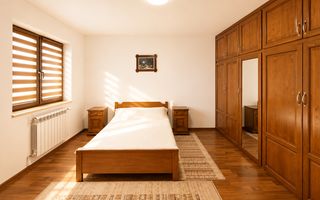 Casa / Vila cu 7 camere de vanzare in Ovidiu Sud Constanta - Poză 11