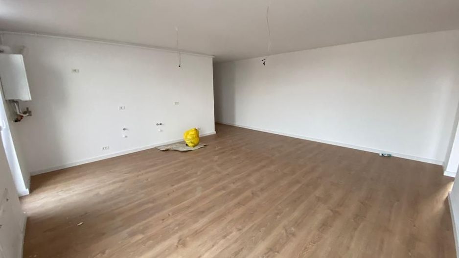 Apartament bloc nou 4 camere - Poză 5