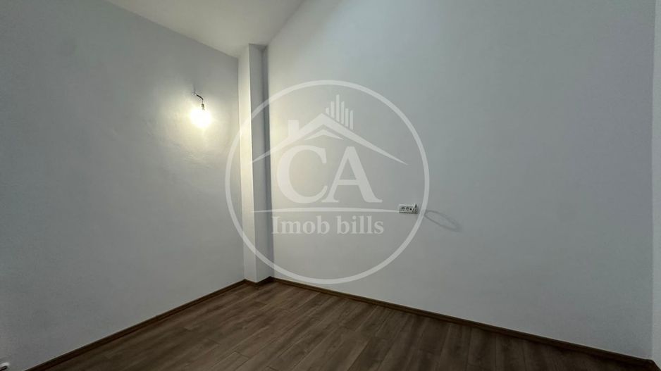 Casa de vanzare cu 3 camere in zona Valenta, Oradea - Poză 5