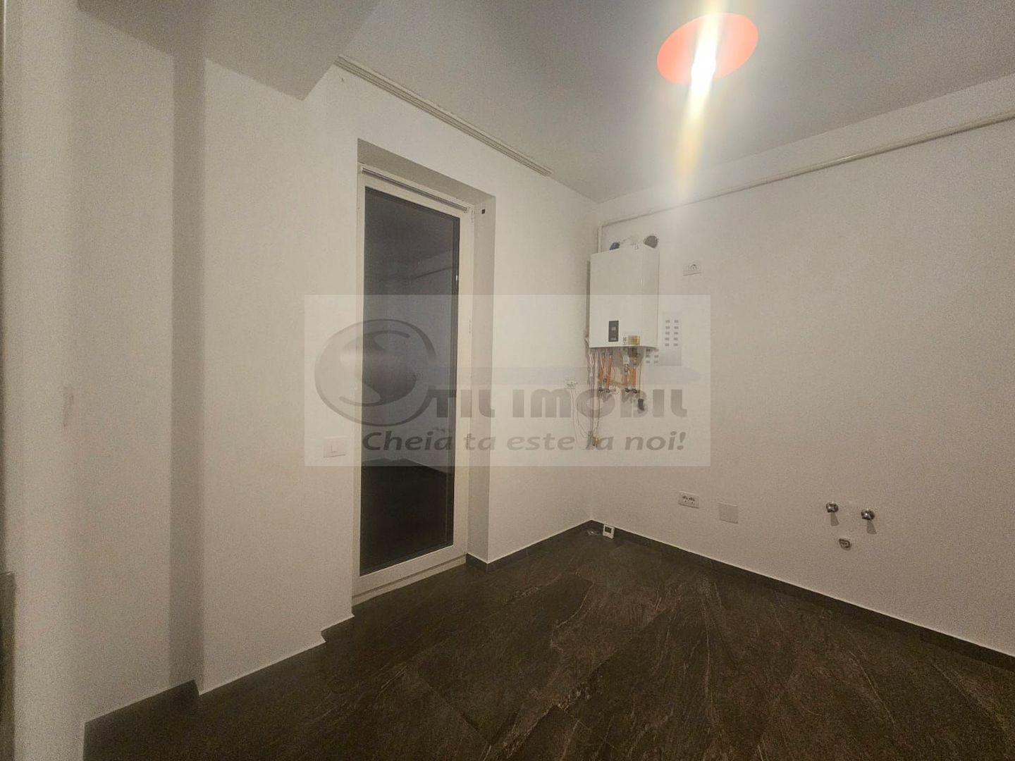 Apartament o camera Pacurari - Str. Soarelui - 52mp - Et. 1 - Poză 5