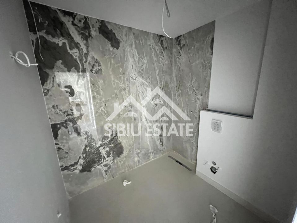 Apartament Premuim 3 camere Sibiu central, boxa si garaj - Poză 12