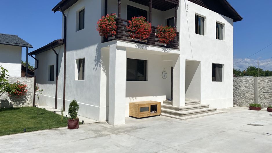 Gata de locuit! Vanzare casa cu 5 camere in Priboiu, com.Branesti - Poză 4