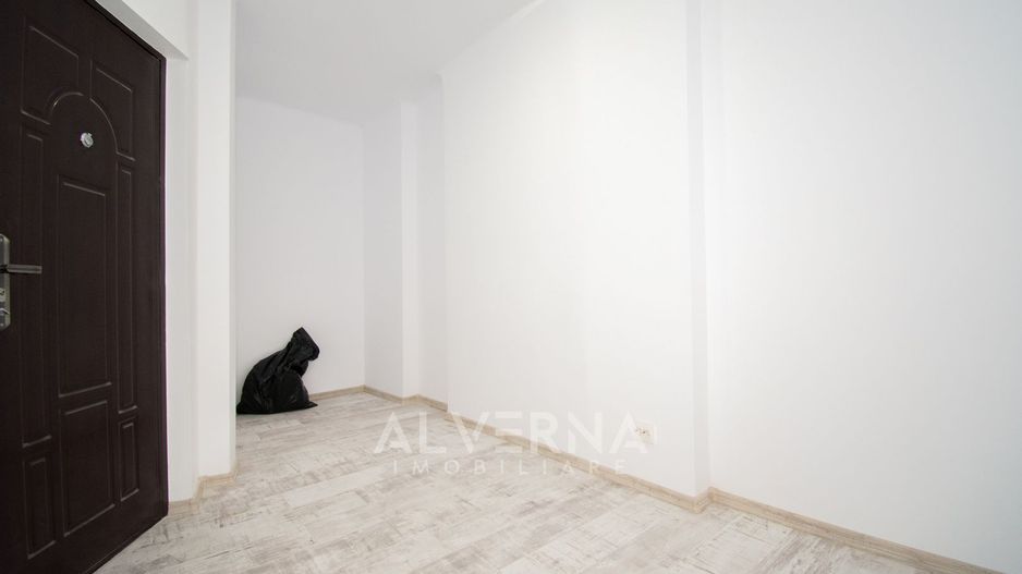 Apartament 2 camere cu 2 bai, pe 2 niveluri in vila renovata - Central - Poză 3