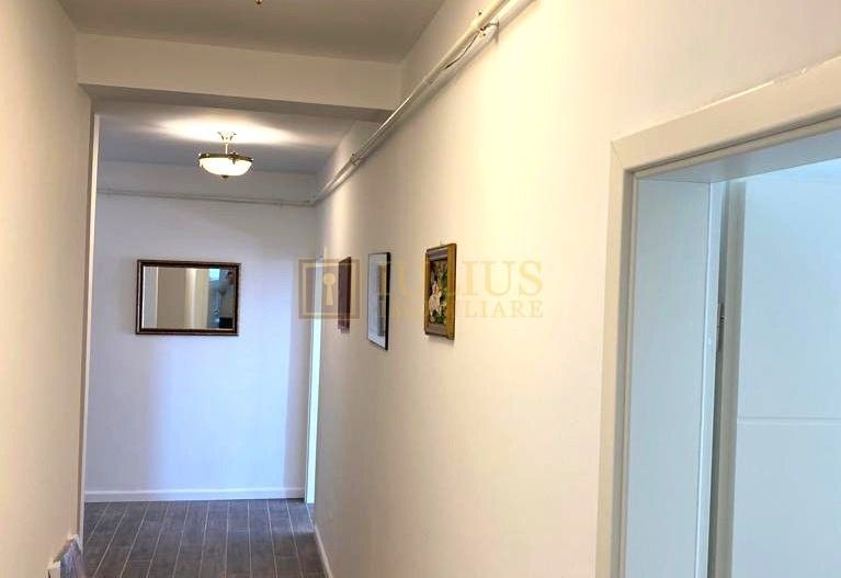 Apartament modern 2 camere spatios loc parcare zona linistita - Poză 4