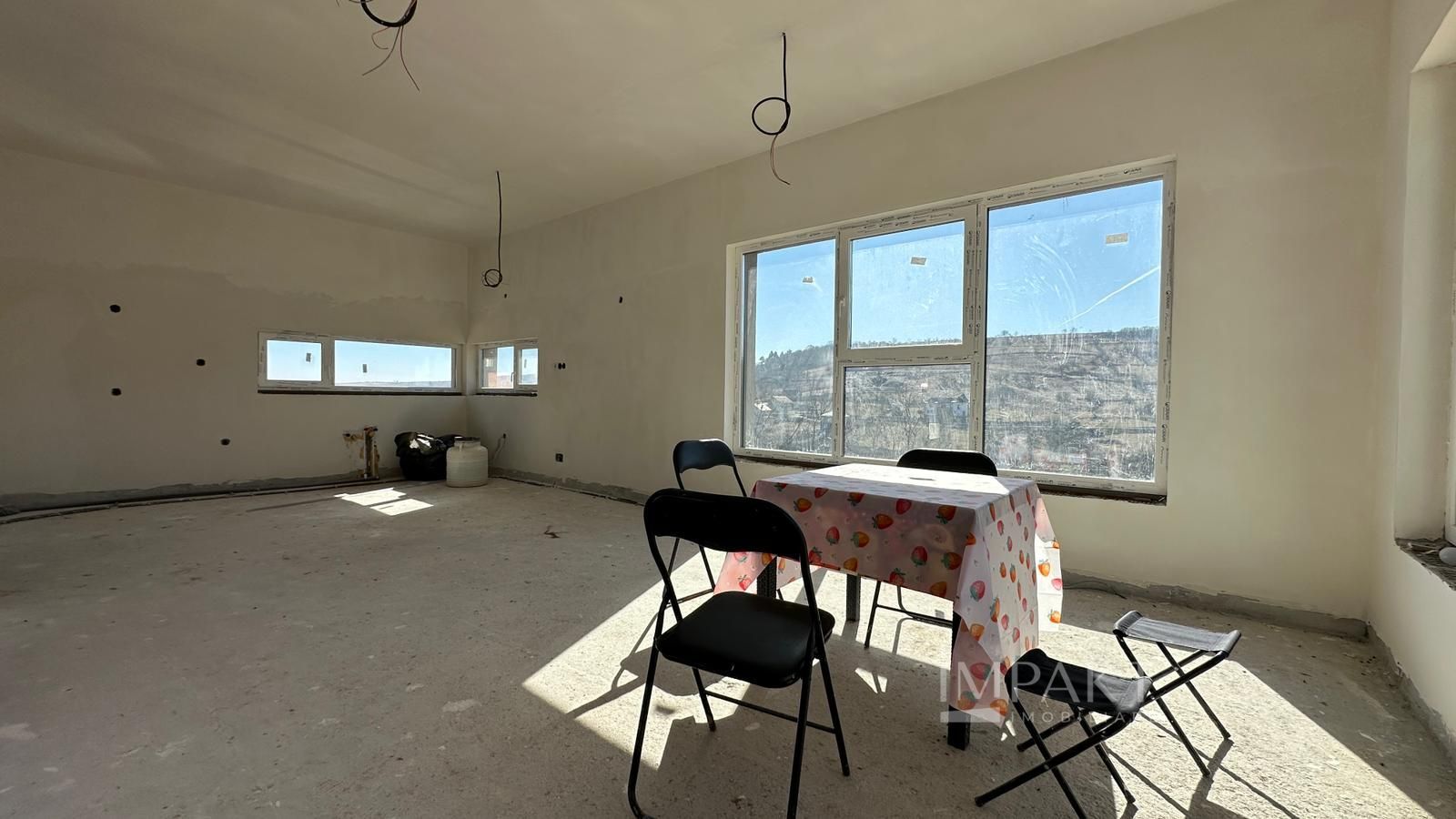 Casa pe un nivel | Teren 2.977 mp | Panorama deosebita | Suceagu - Poză 11