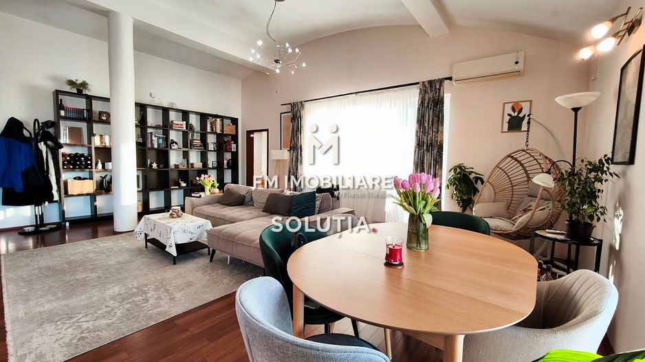 Apartament 3 camere | zona Mărul de Aur | garaj | curte privată - Poză 2