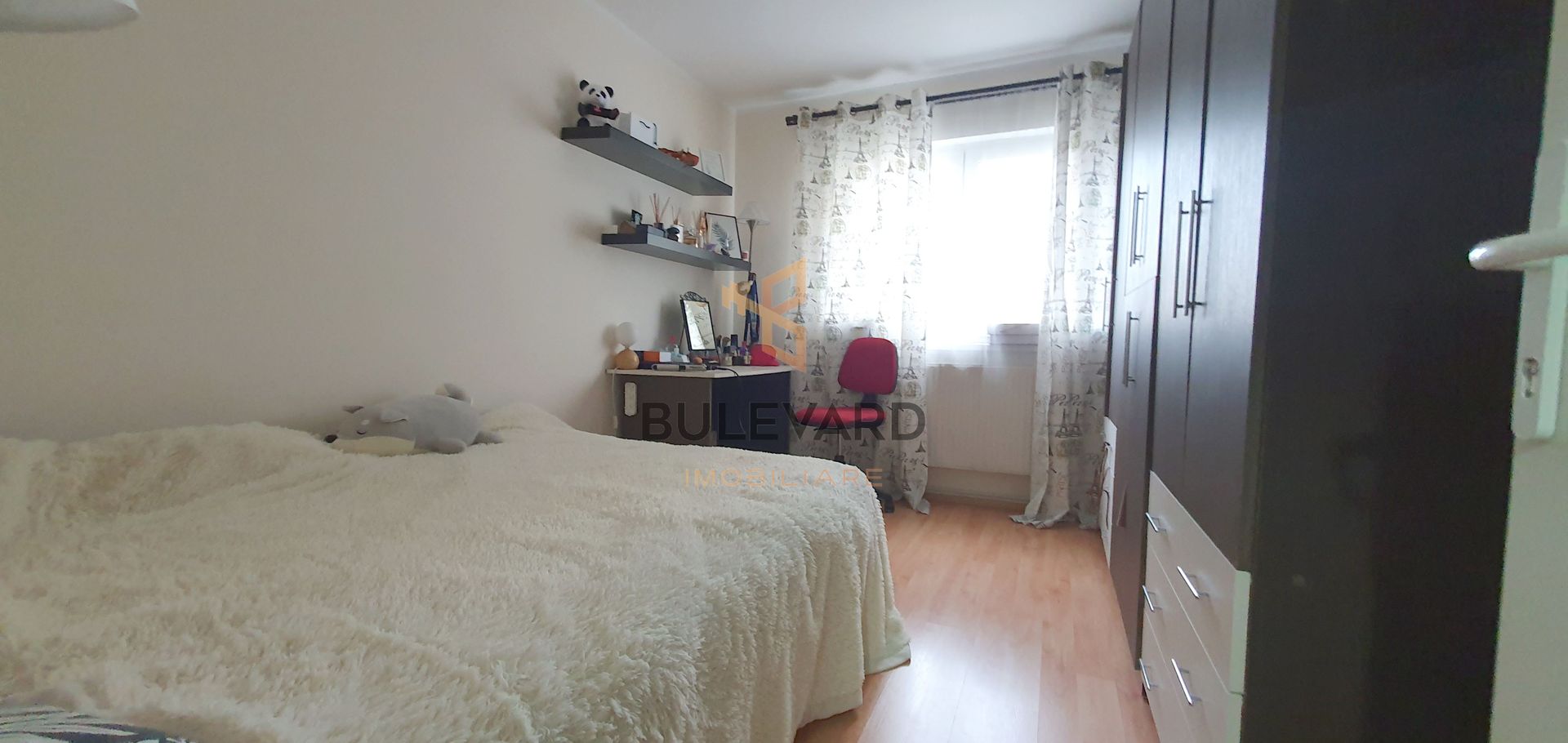 Apartament cu 3 camere + garaj, zona Big! - Poză 5