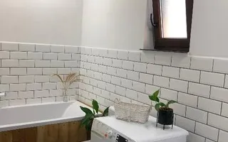 Duplex deosebit cu grădină, terasă amenajată și vedere spre natură. - Poză 11