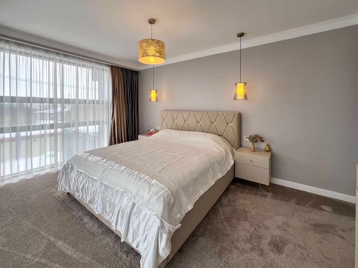 Ready to move  |  Vila premium cu piscina și jacuzzi încălzite - Poză 12