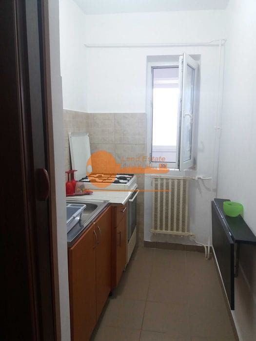 Garsoniera la 200m de metrou Crangasi - Poză 3