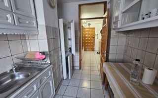 Apartament 3 camere, etaj 2, Zona Auchan Gavana - Poză 6