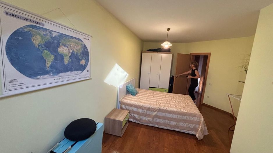 Vila deosebita aproape de padure - Poză 18