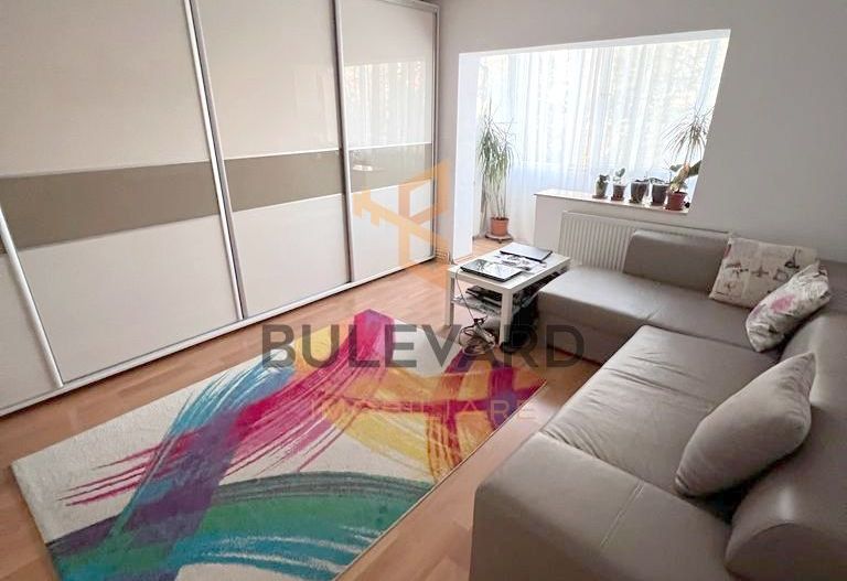 Apartament cu 3 camere decomandate, zona strazii Alexandru Vlahuta! - Poză 4