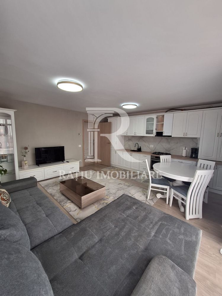 Apartament cu 3 camere | Nufărul | Oradea - Poză 2