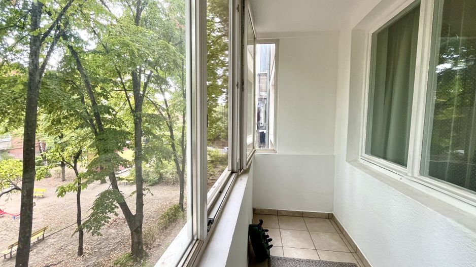 Apartament cu 2 camere, vedere la parc, în zona Central-Piata Unirii - Poză 7