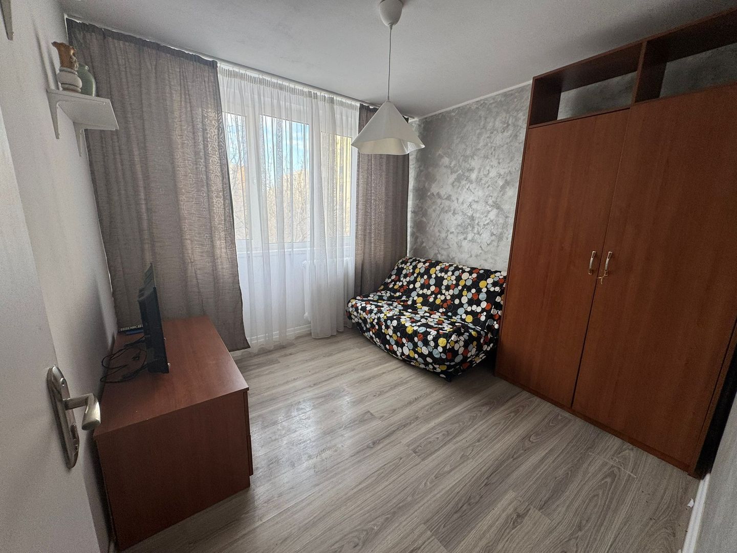 Apartament 3 camere de inchiriat, loc de parcare, Raul Doamnei- Pet Friendly - Poză 2
