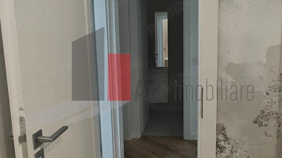 Apartament lux 4 camere | Metrou | 2 Bai | Zona linistita - Poză 8