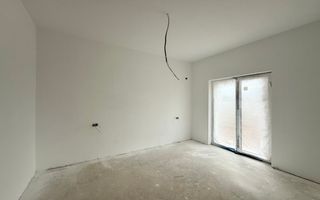 Casa 4 camere pe parter-Tunari | Teren 400 mp - Poză 12