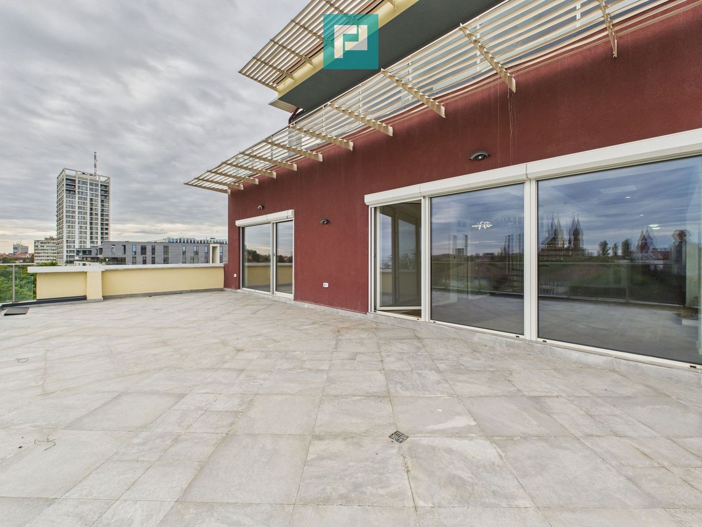 Penthouse Premium exclusivist pe 2 niveluri - Poză 1