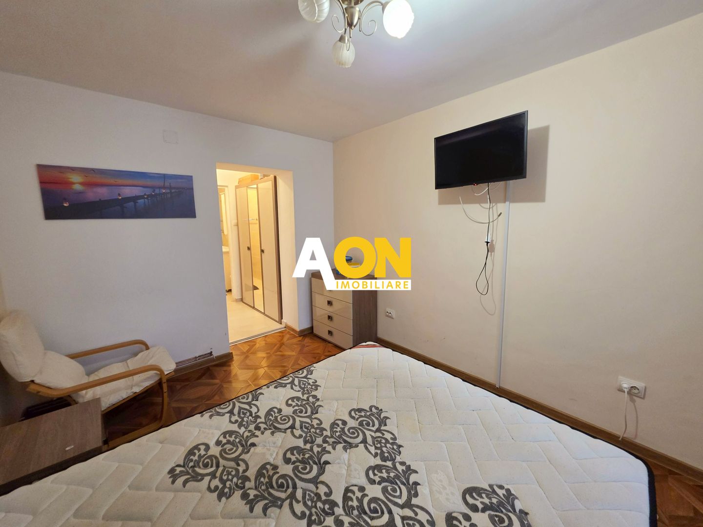 Apartament 2 camere, etaj 1, mobilat, utilat, Cetate, zona Closca - Poză 3