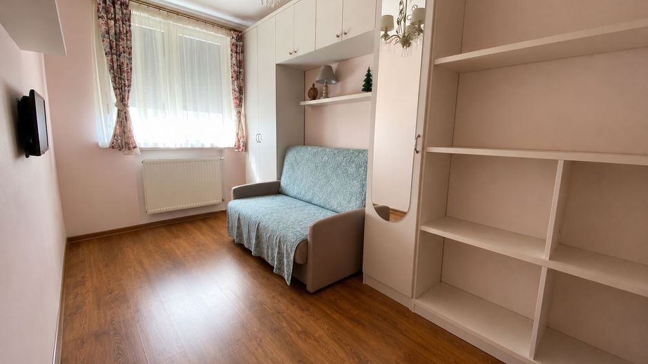 Apartament 3 camere de vânzare in zona Decebal, Oradea - Poză 3