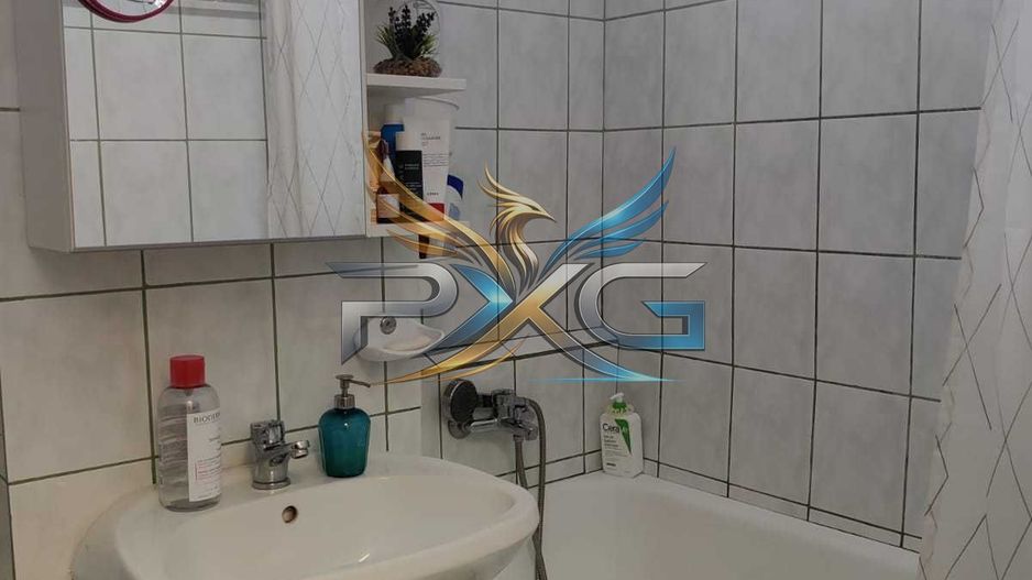 Apartament 2 camere, decomandat, mobilat si utilat, zona Vitan - Poză 6