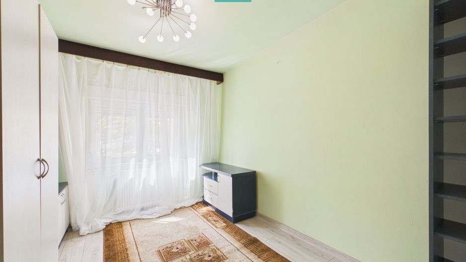 Apartament cu 5 camere în zona Polivalentă - Poză 14