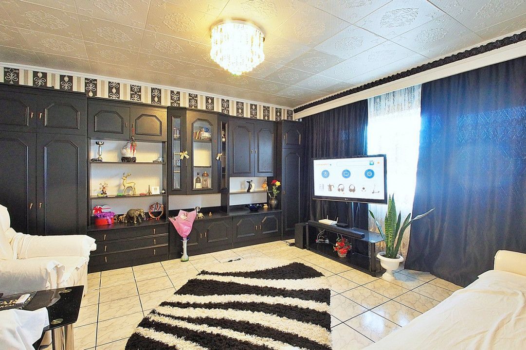 Inchiriere apartament 3 camere, modern, spatios, Teilor - Poză 3