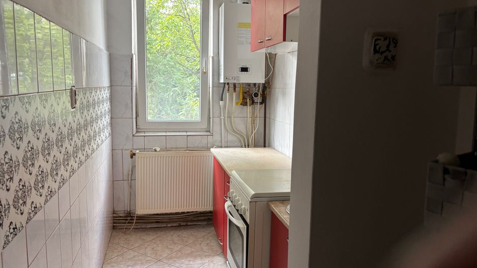 Apartament 2 camere Carpați 1 - Poză 3