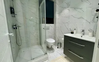 COSMOPOLIS - Apartament cu 3 camere si gradina, mobilat si utilat. - Poză 18