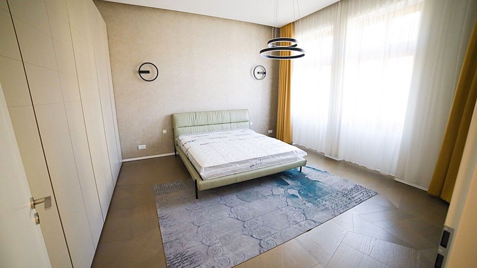 Apartament 3 camere de lux  Centru Istoric, 130mp, 2000Euro - Poză 17