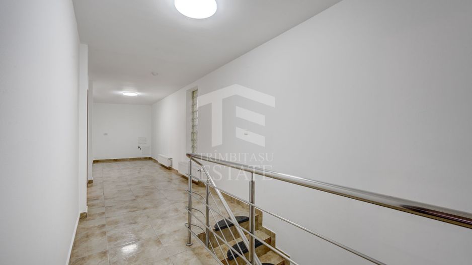 Casa Timpuri Noi 2010 P+1+M 220M - Poză 23